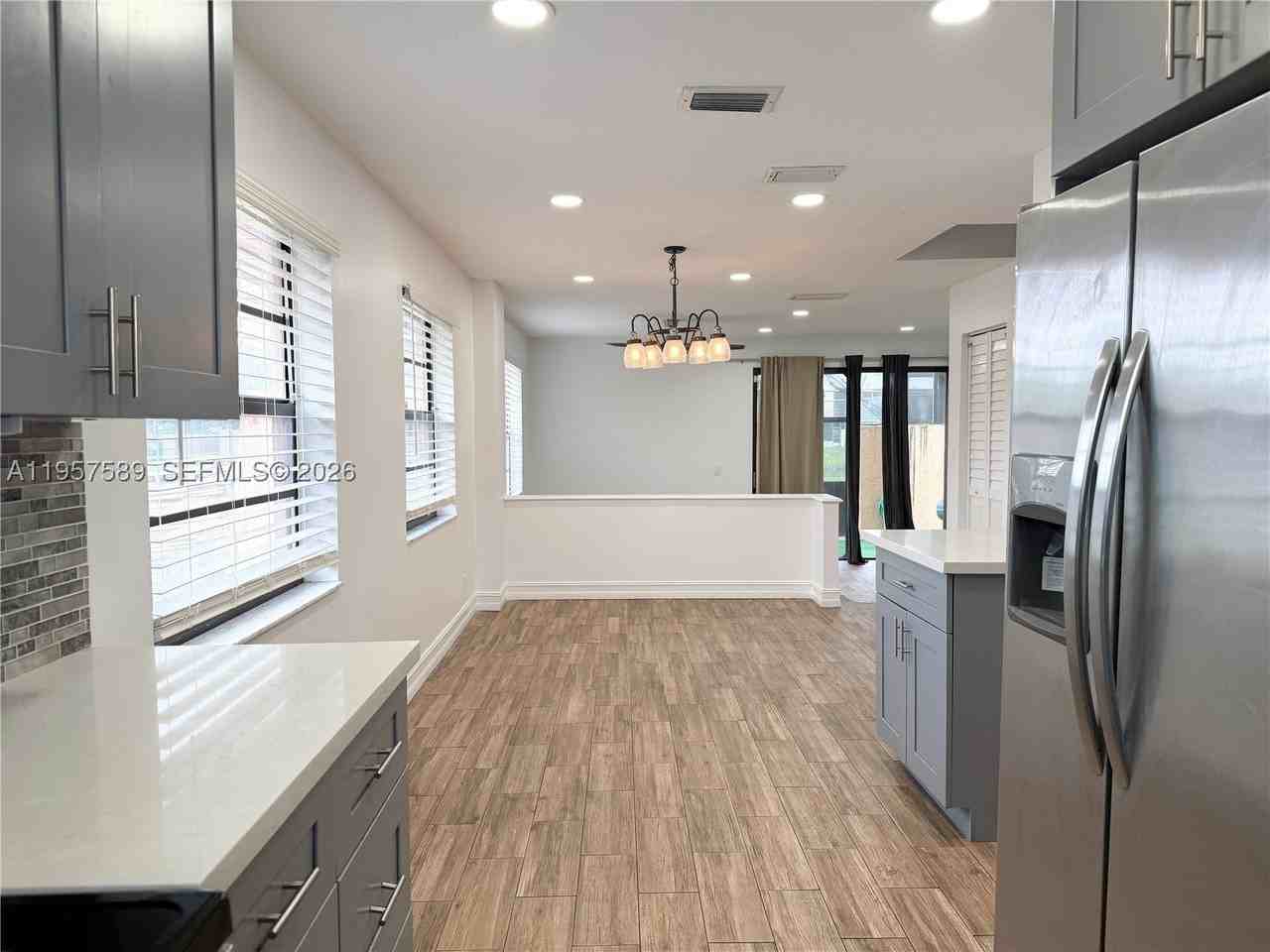 9151 Orchid Tree Ln #131 - Photo 7 of 24