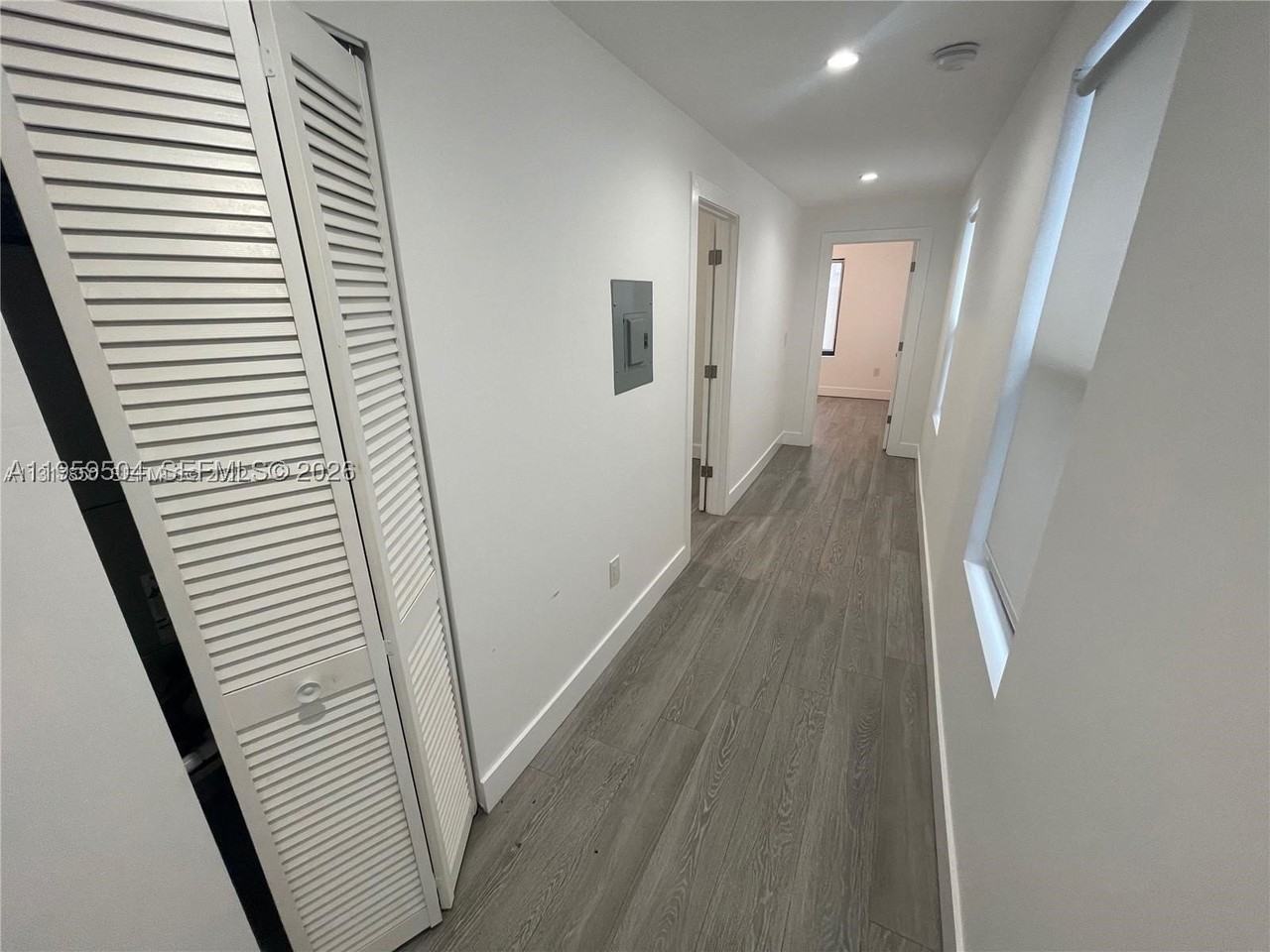 1637 Sw 10th St #2 - Photo 6 of 9