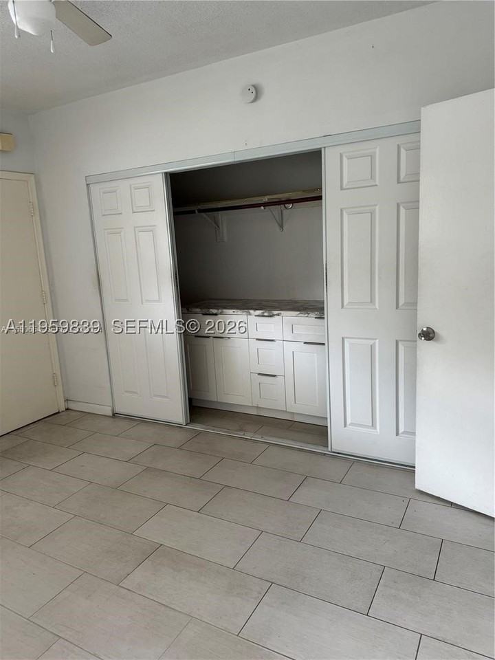 285 Ne 191st St #2907 - Photo 5 of 16