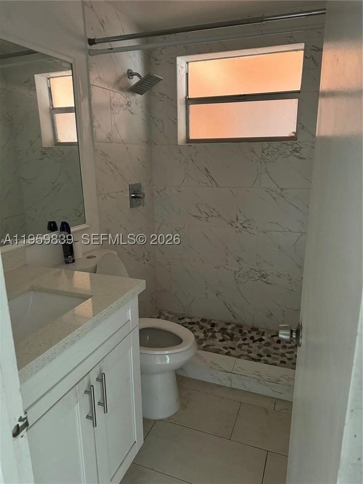 285 Ne 191st St #2907 - Photo 7 of 16