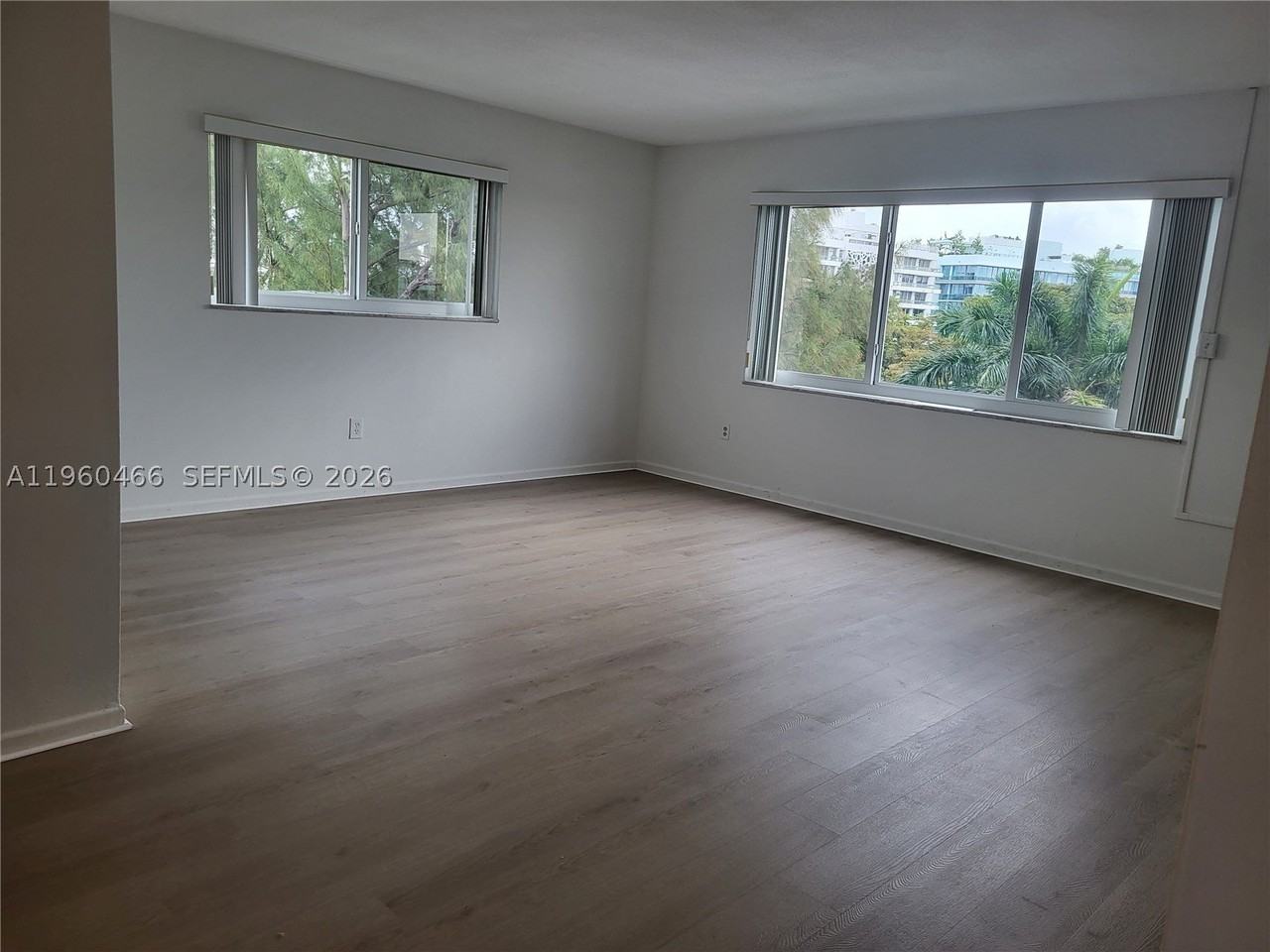 1020 94th St #503 - Photo 2 of 15