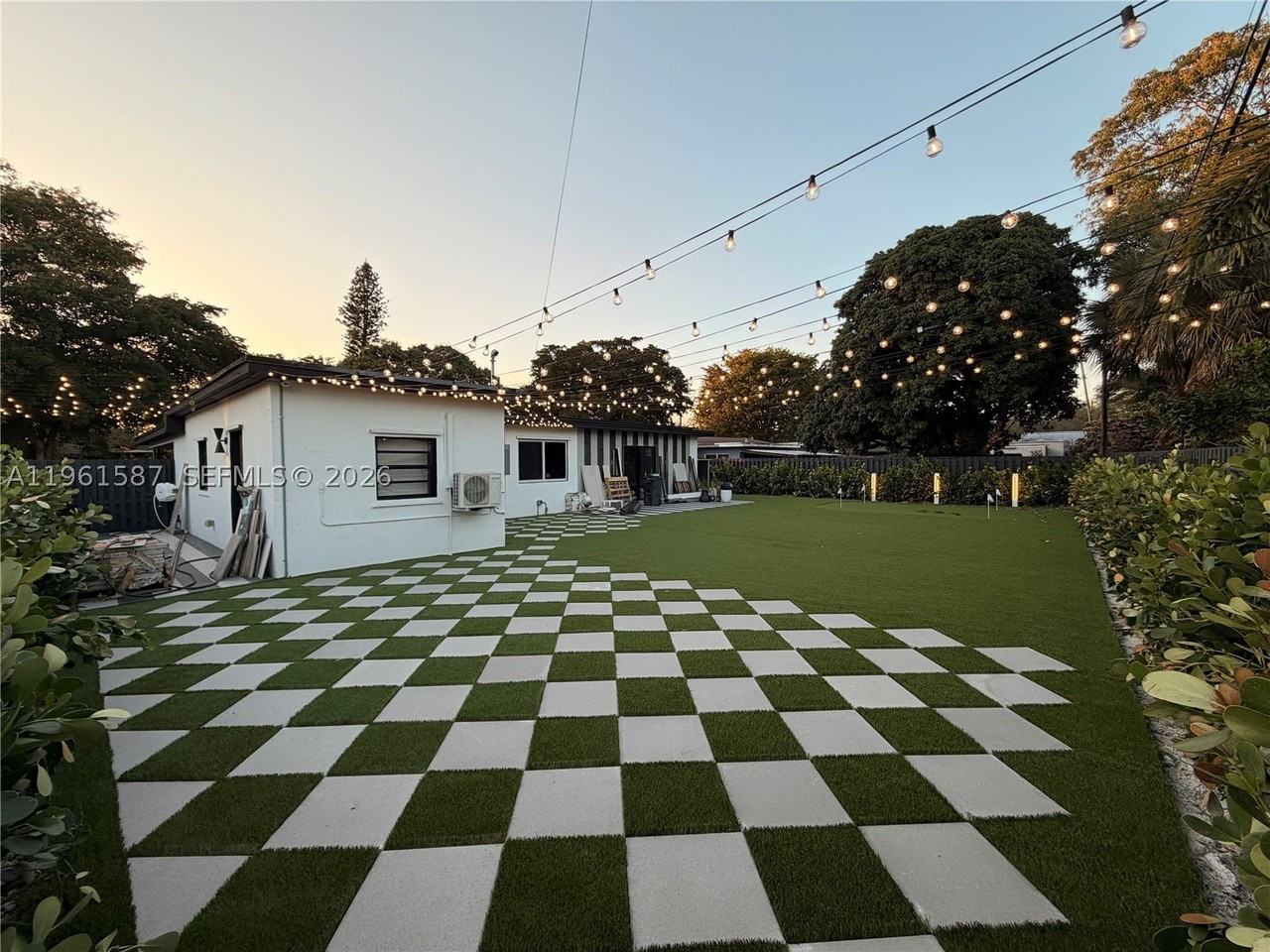 920 Sw 50th Ave