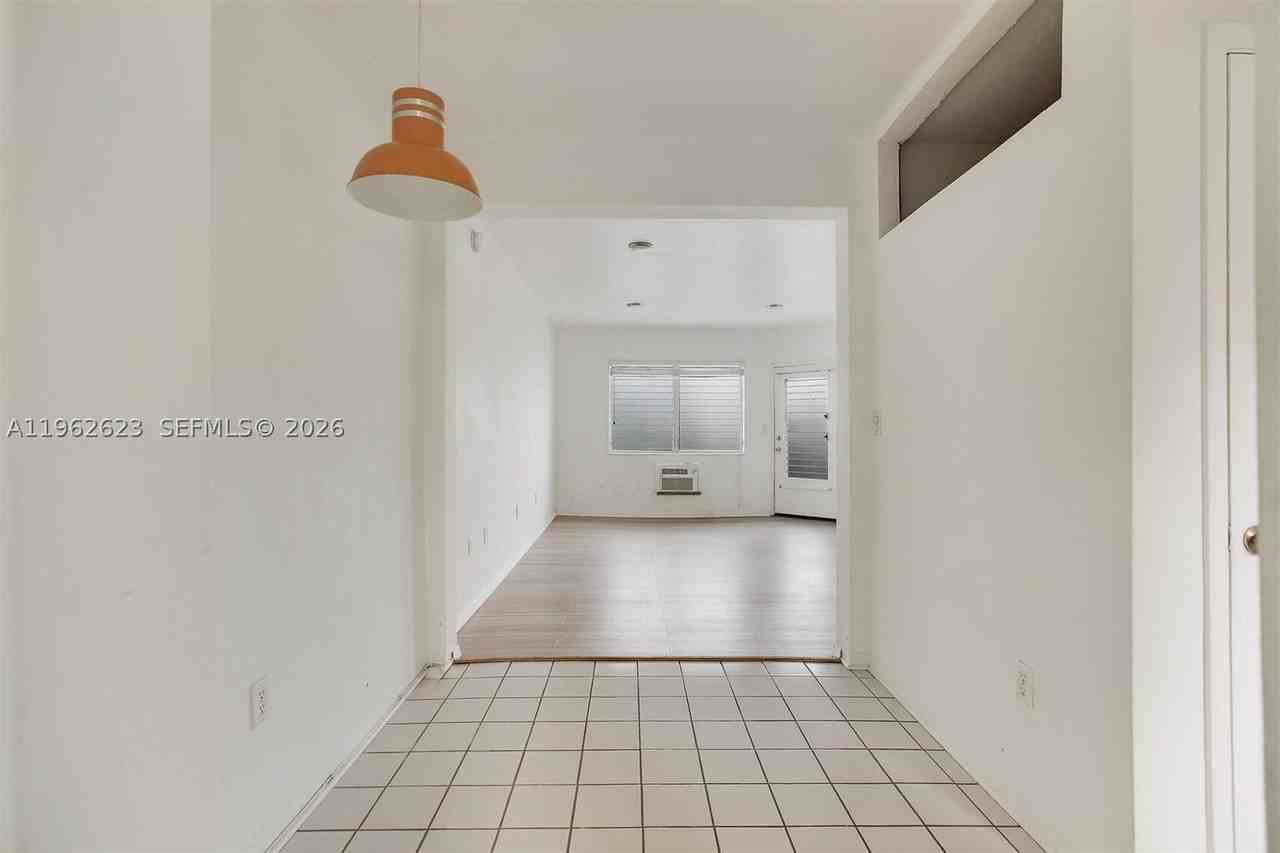 835 Meridian Ave #3 - Photo 5 of 20