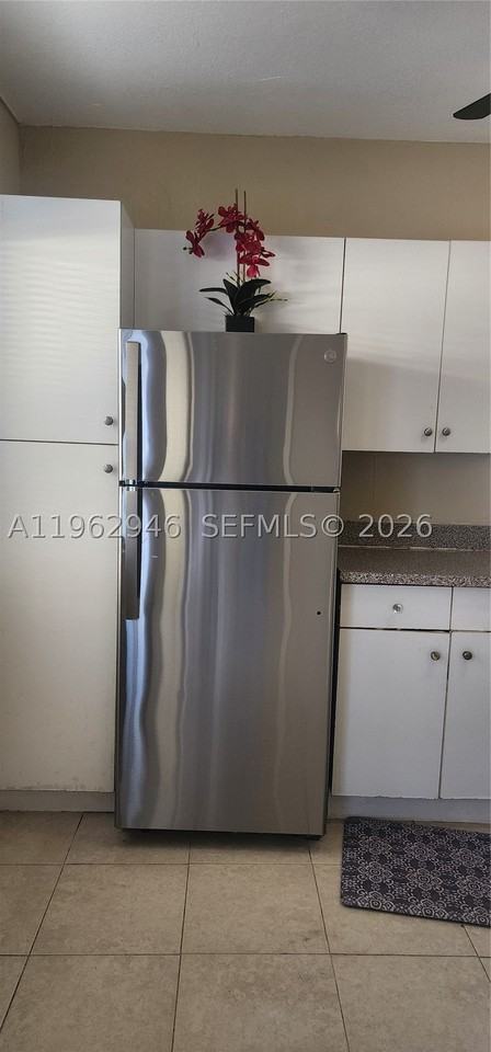 1025 Nw 3rd Ave #1 - Photo 5 of 12