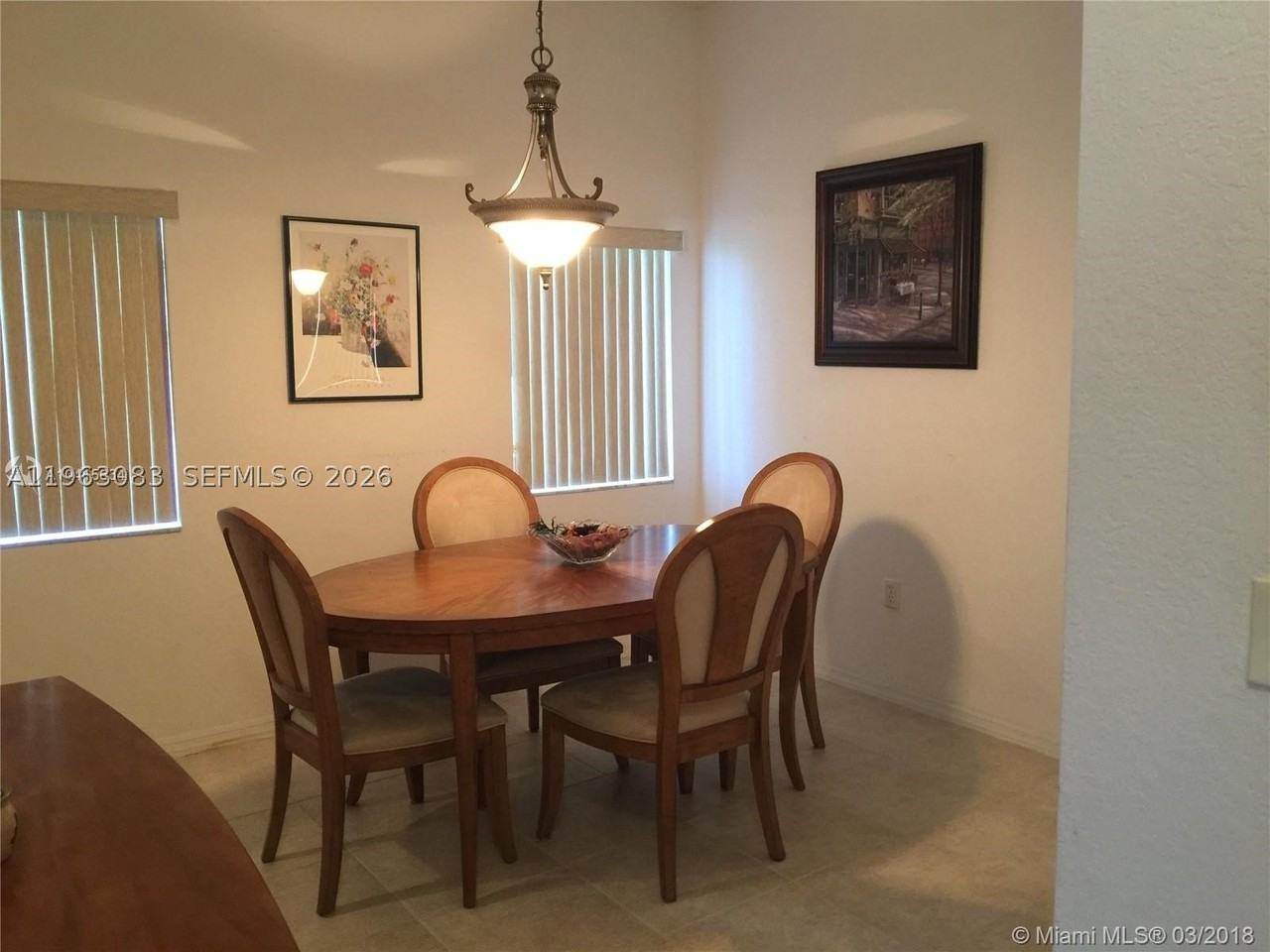 1904 Se 23rd Ave #1904 - Photo 5 of 16