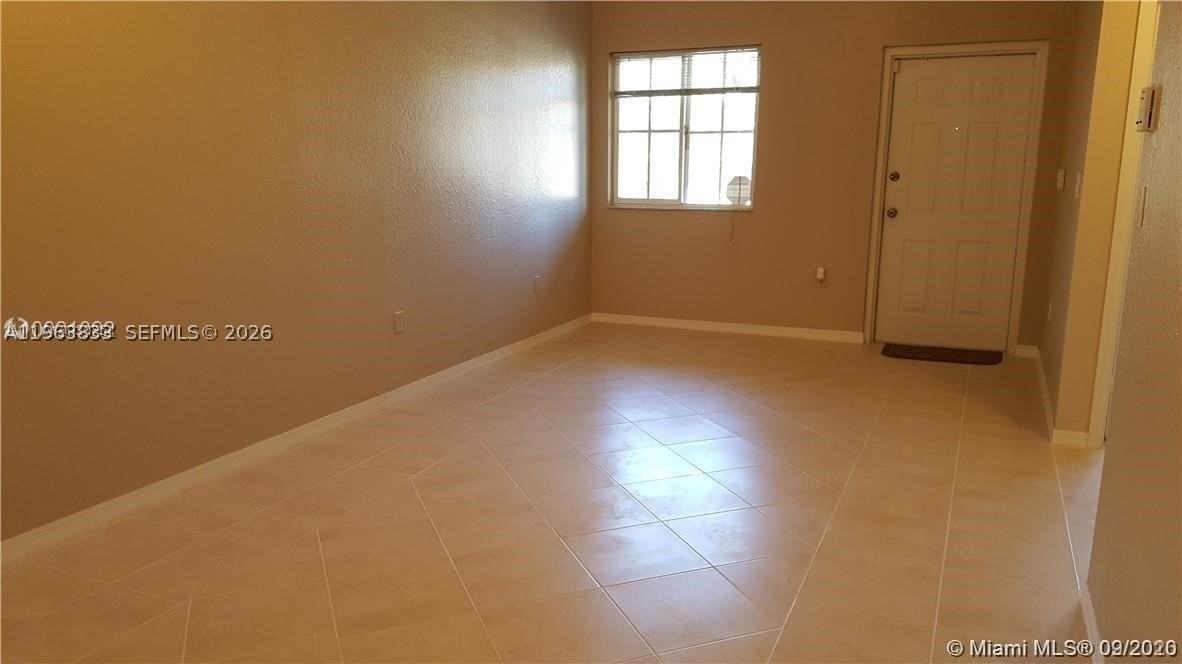 1260 Se 31st Ct #204-34 - Photo 2 of 25
