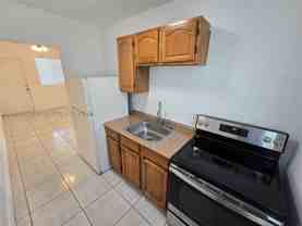 535 Nw 7th St #9 - Photo 1 of 1
