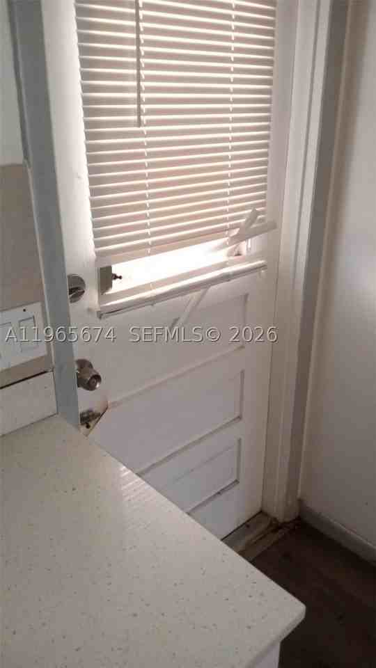 1841 Cleveland St #1-4 - Photo 7 of 12