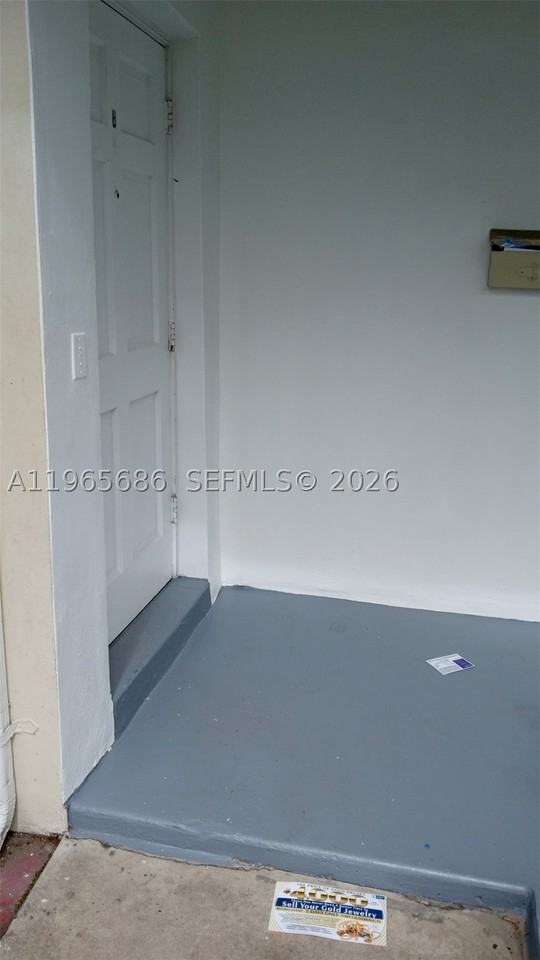 1855 Cleveland St #A - Photo 4 of 12