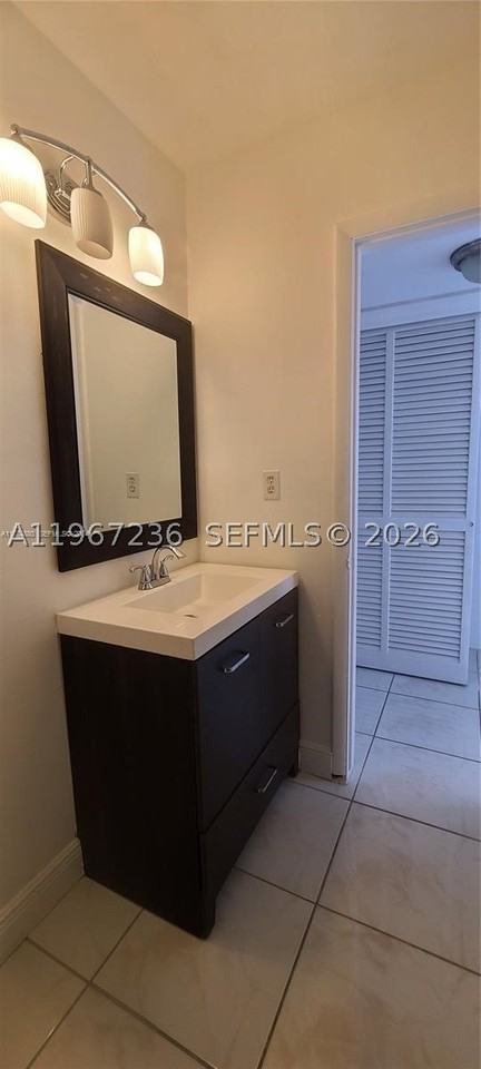 1540 Ne 191st St #207 - Photo 3 of 20