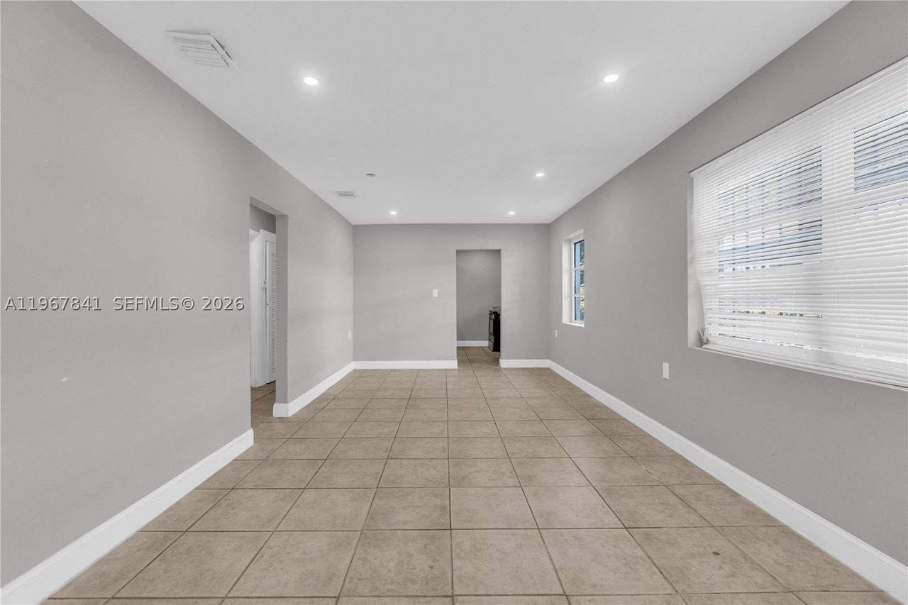 6940 Nw 6th Ct #2 - Photo 7 of 50