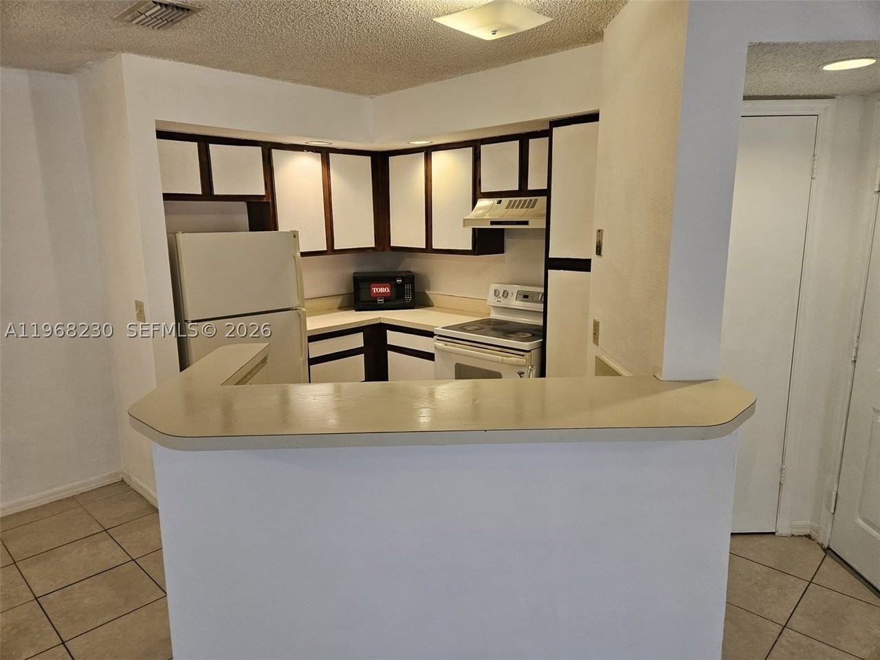 3300 Pinewalk Dr N #1911 - Photo 4 of 17