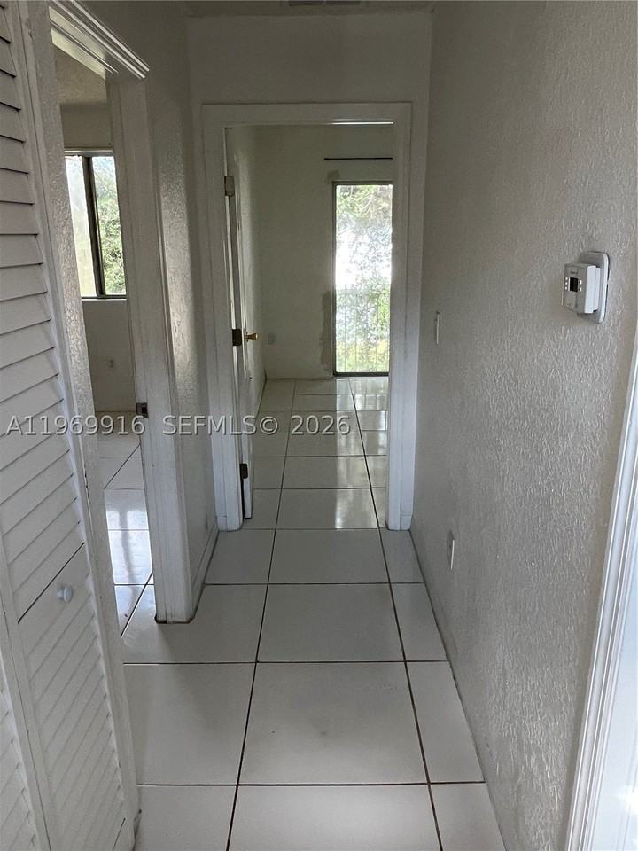 1679 Sunrise Blvd #1679 - Photo 3 of 12