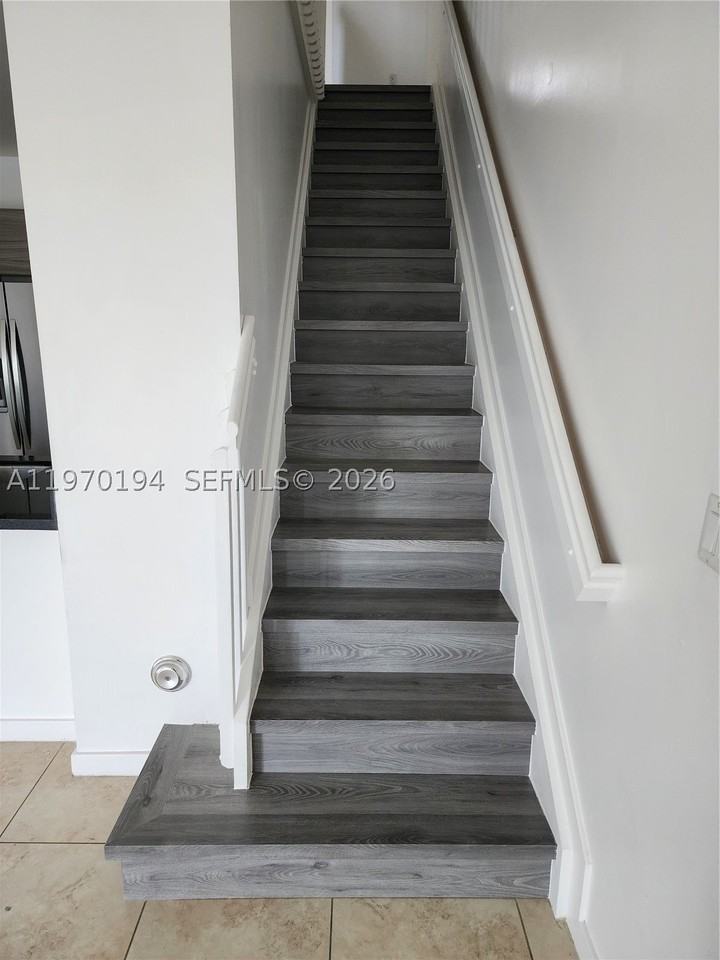 2615 Sw 81st Ter #2617 - Photo 2 of 12