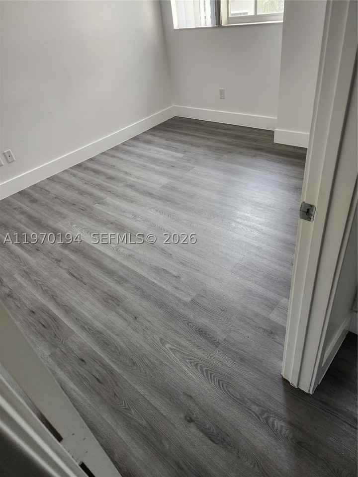 2615 Sw 81st Ter #2617 - Photo 4 of 12
