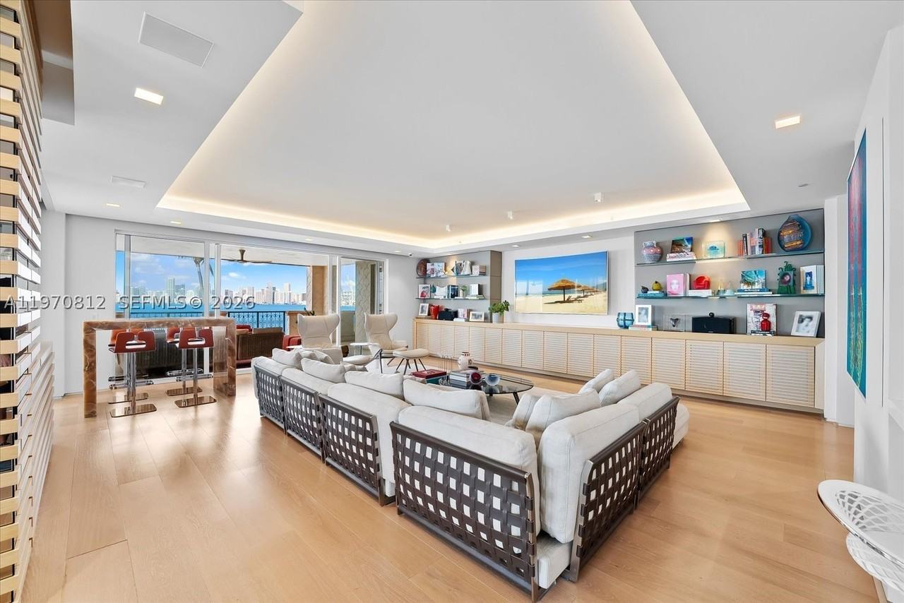 4921 Fisher Island Dr #4921 - Photo 3 of 50