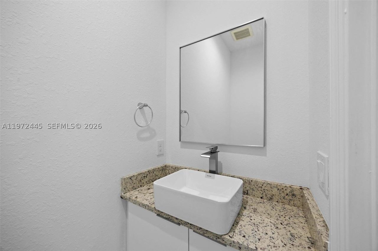 1923 Sunniland Blvd #0 - Photo 4 of 29