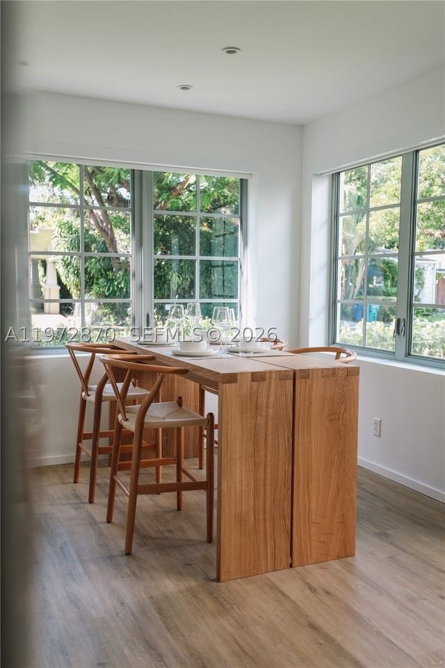 128 Ne 46th St #3 - Photo 3 of 17
