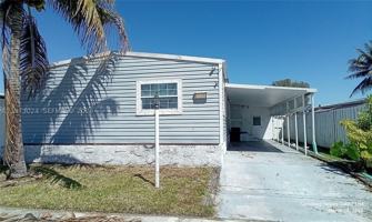 featured image of 21821 S Heritage Cir #1