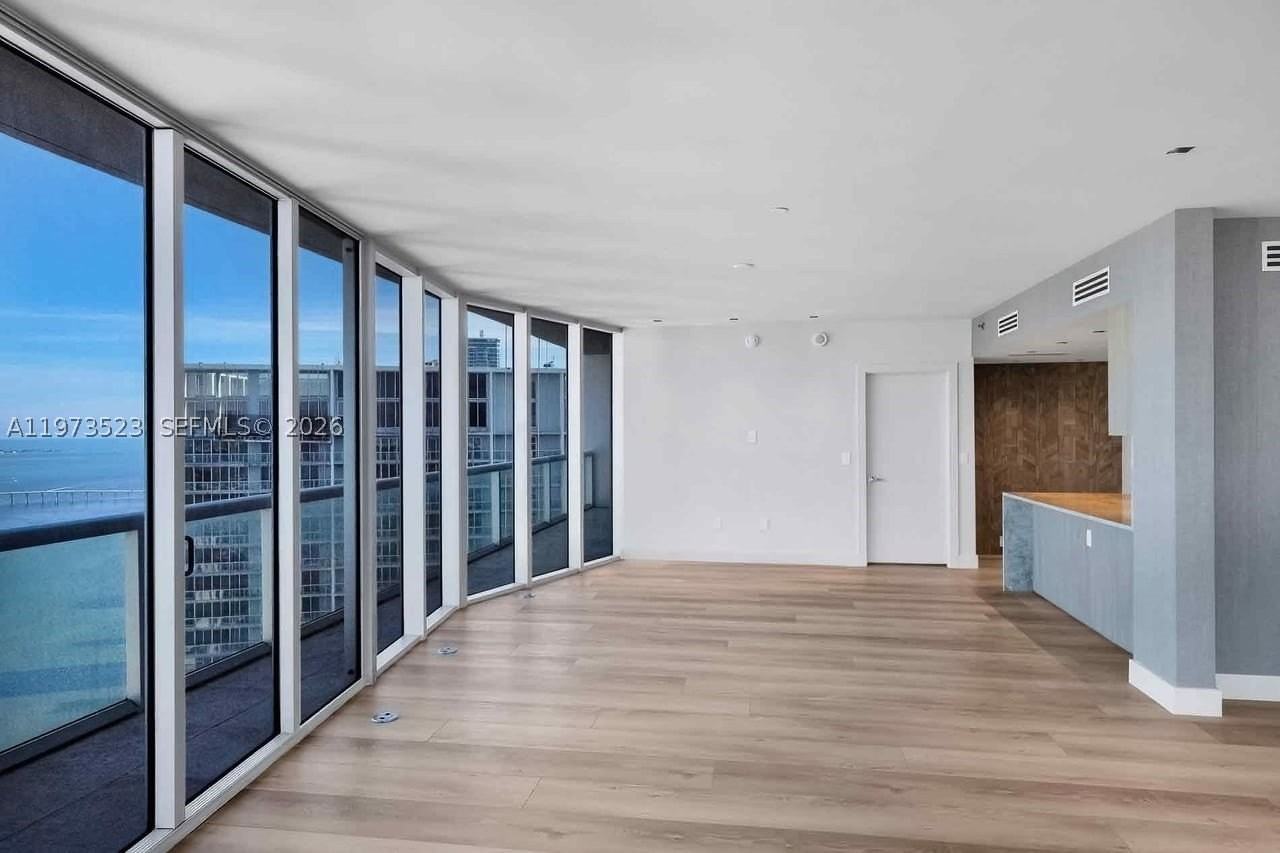 465 Brickell Ave #5701 - Photo 5 of 50