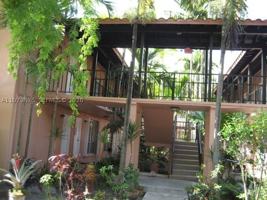 featured image of 10832 N Kendall Dr #U6