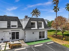 825 Ne 26th Ave - Photo 1 of 1