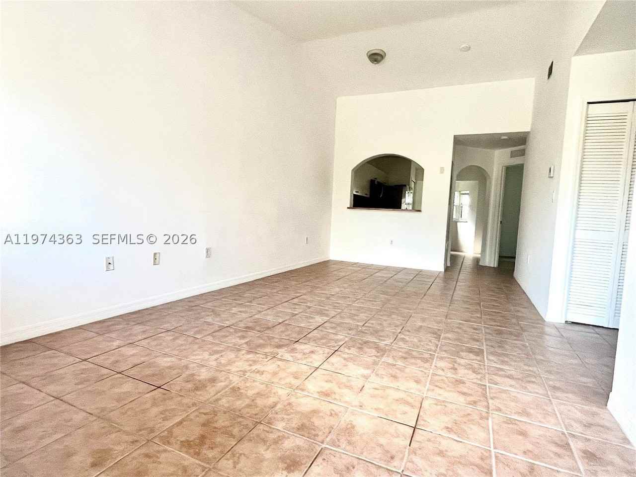 930 Ne 33rd Ter #203 - Photo 3 of 19