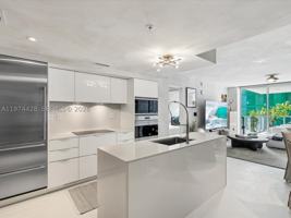 featured image of 9521 E Bay Harbor Dr #705