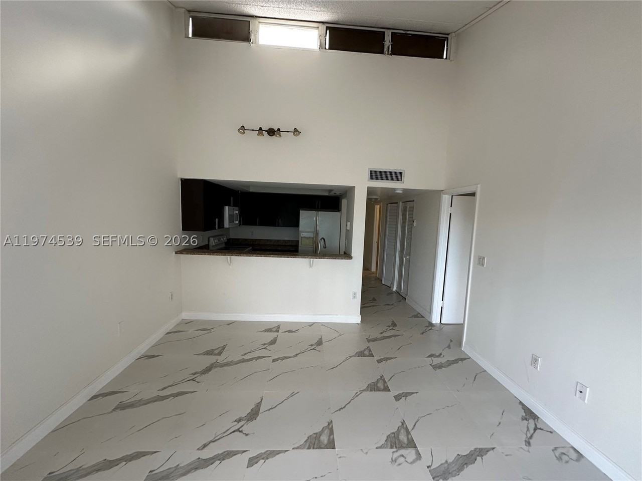 16220 Nw 2nd Ave #512