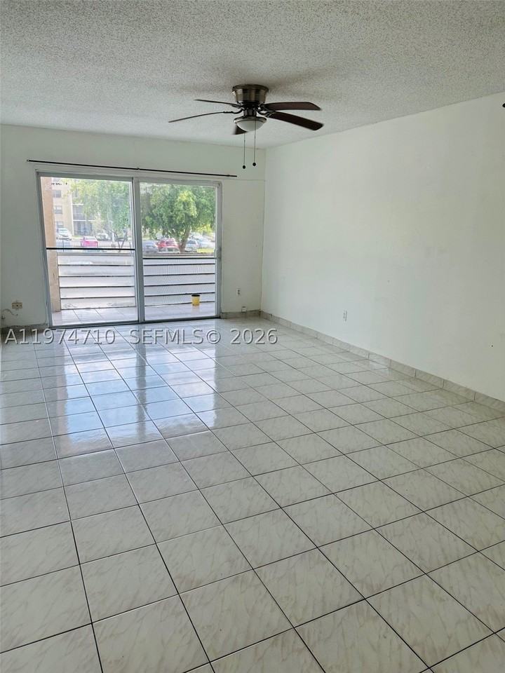2800 Nw 56th Ave #F203 - Photo 3 of 16
