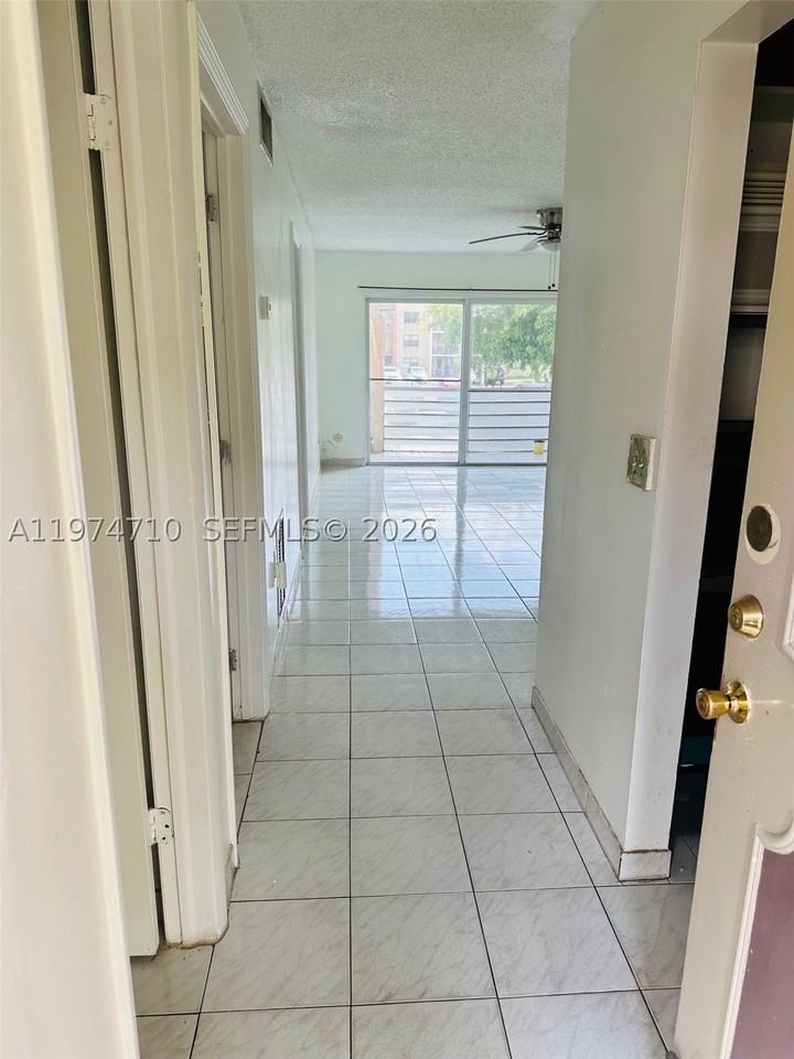 2800 Nw 56th Ave #F203 - Photo 6 of 16