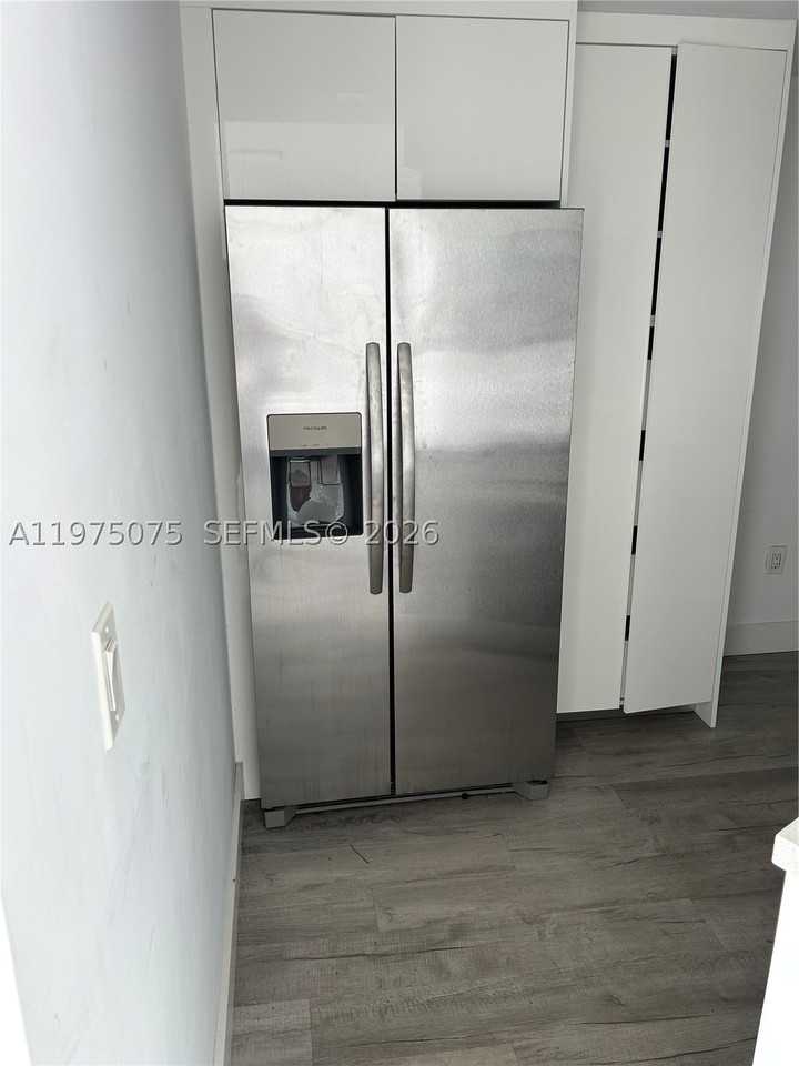 6921 Environ Blvd #7P - Photo 5 of 30