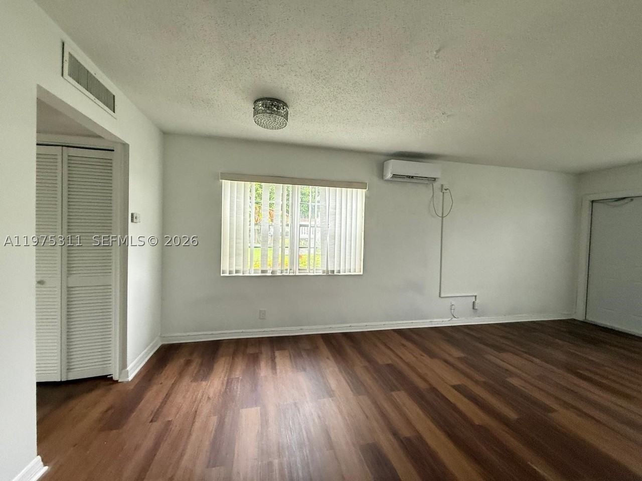 104 Easthampton E #1 - Photo 3 of 20