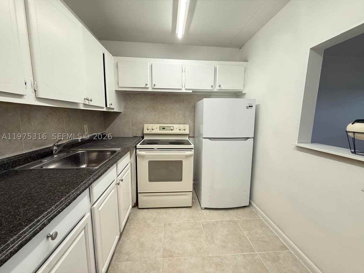 210 Canterbury J #1 - Photo 6 of 14