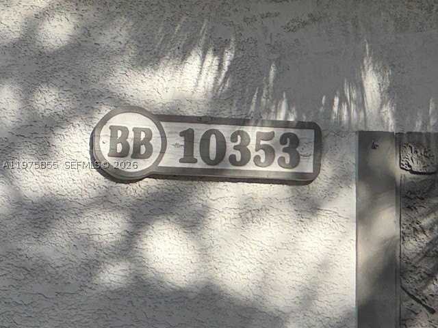 10353 N Kendall Dr #BB6 - Photo 2 of 14