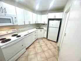 3115 Oakland Shores Dr #E208 - Photo 1 of 1