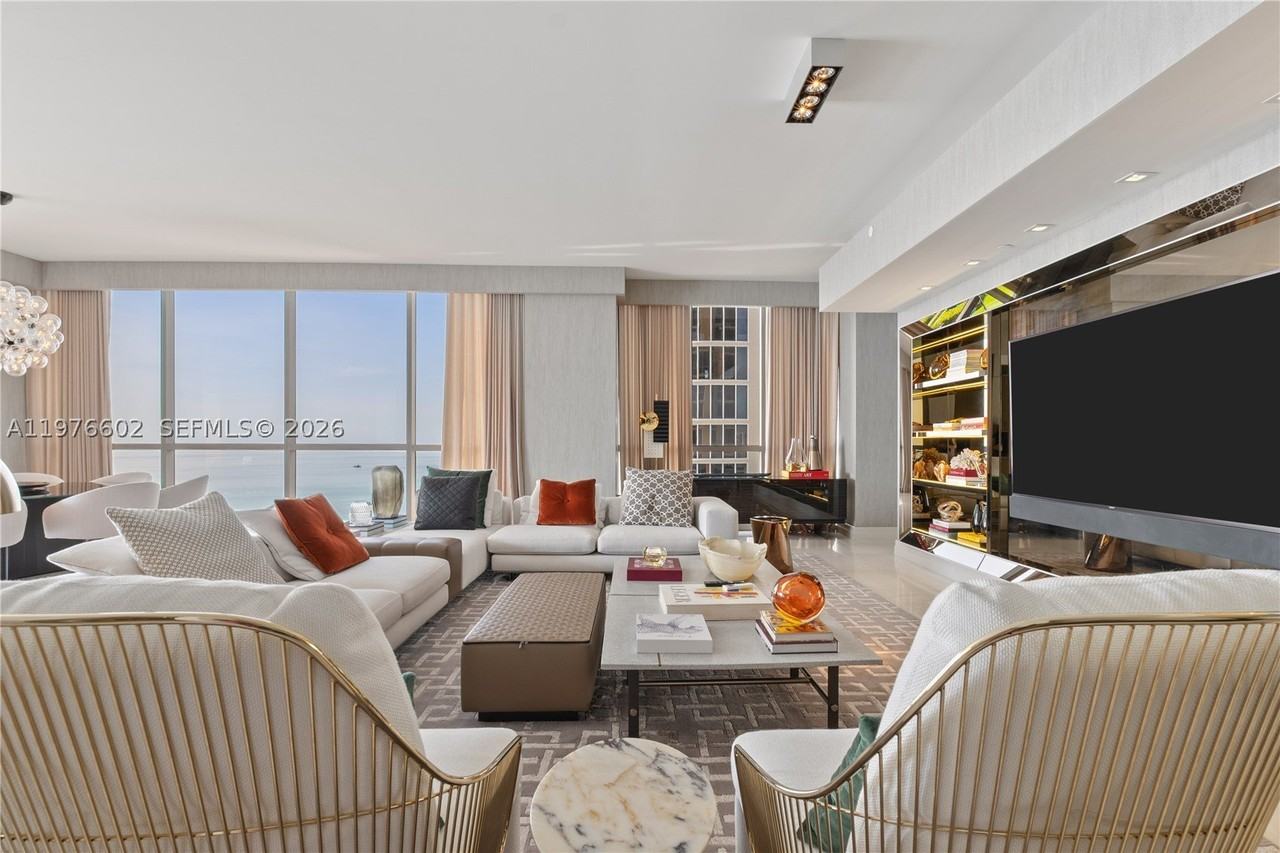 17749 Collins Ave #902 - Photo 5 of 50