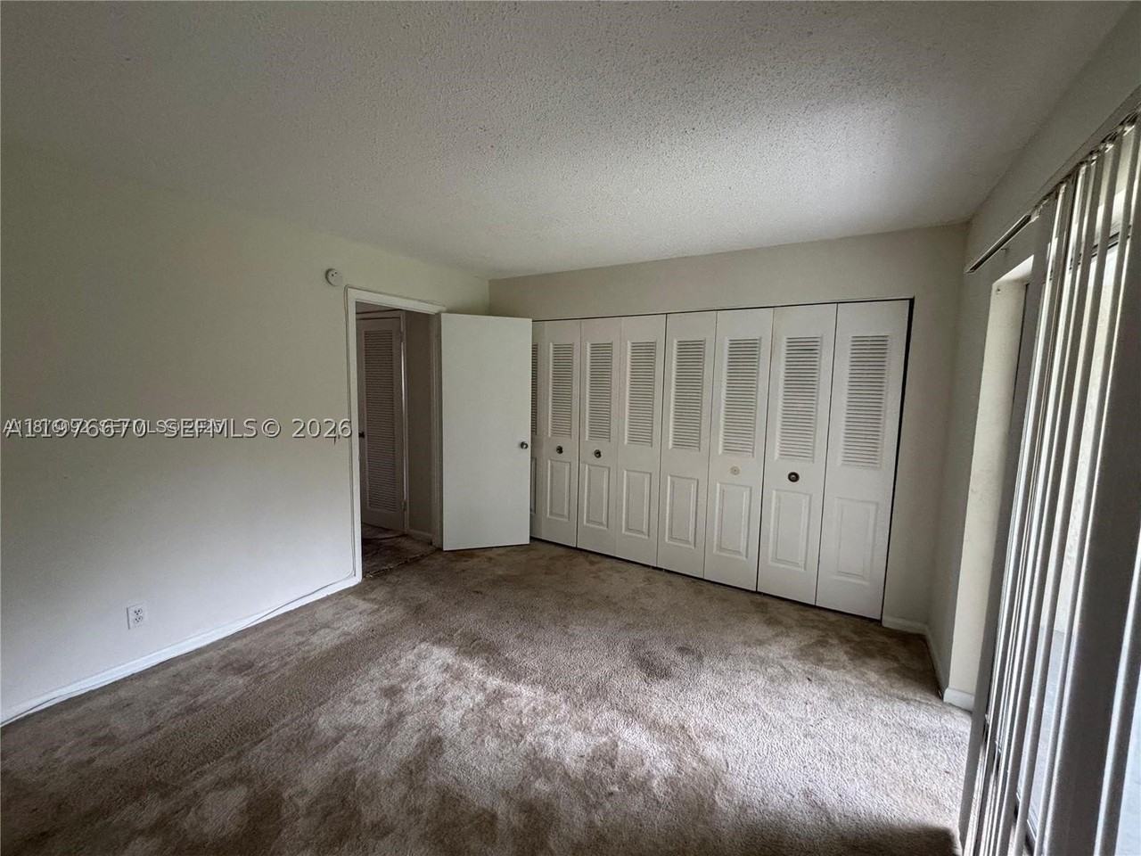 36 Windsor B #B - Photo 5 of 7
