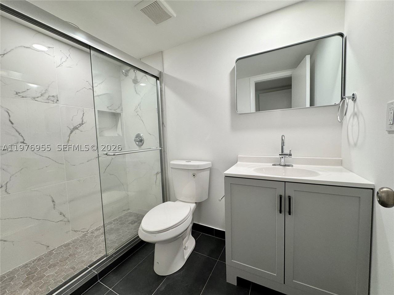4140 Woodside Dr #107 - Photo 7 of 24