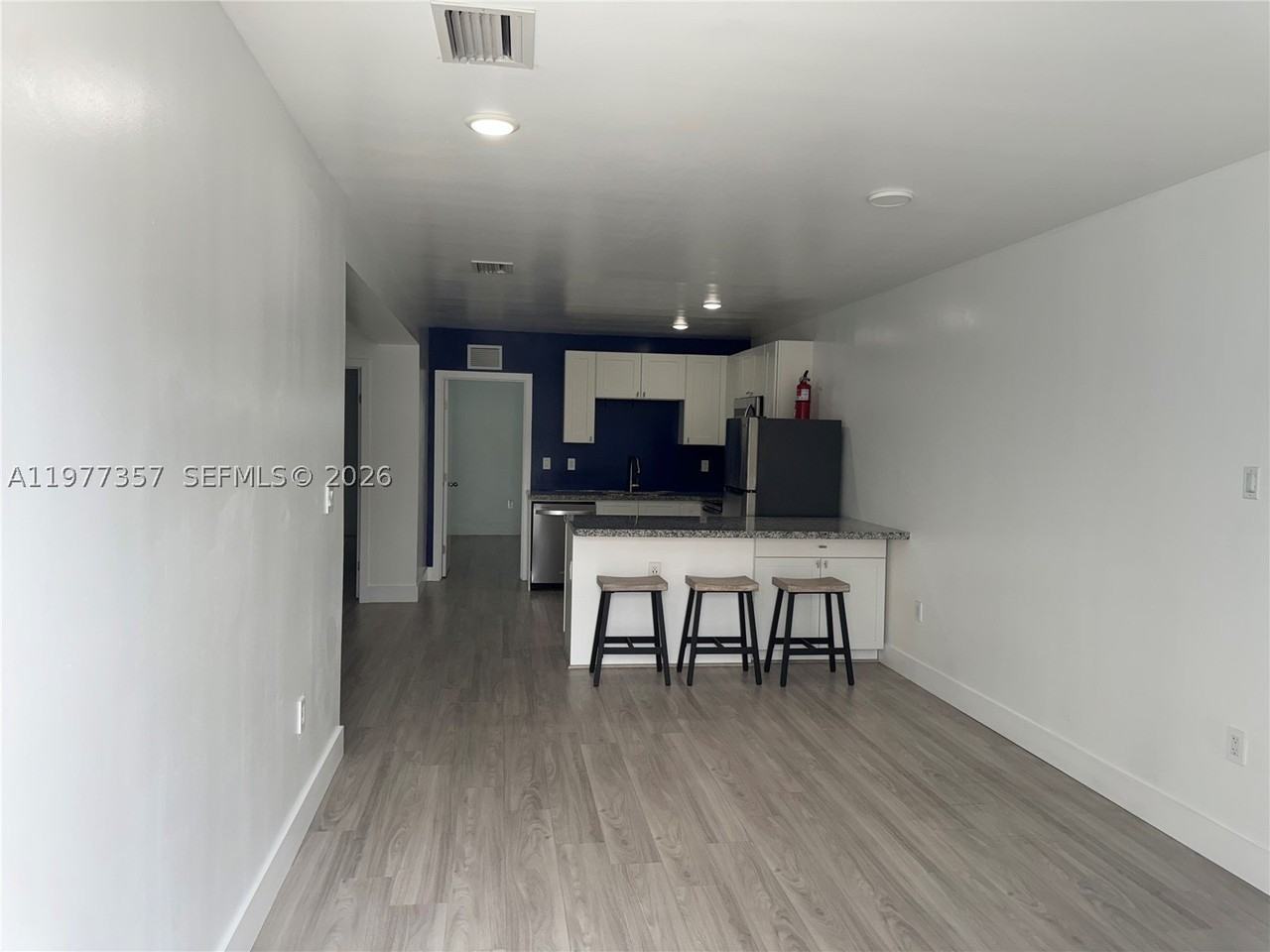526 Nw 6th St #A - Photo 6 of 21