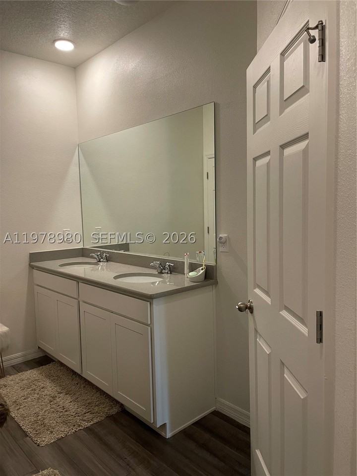 6157 Nw Gatun Dr #NA - Photo 3 of 11