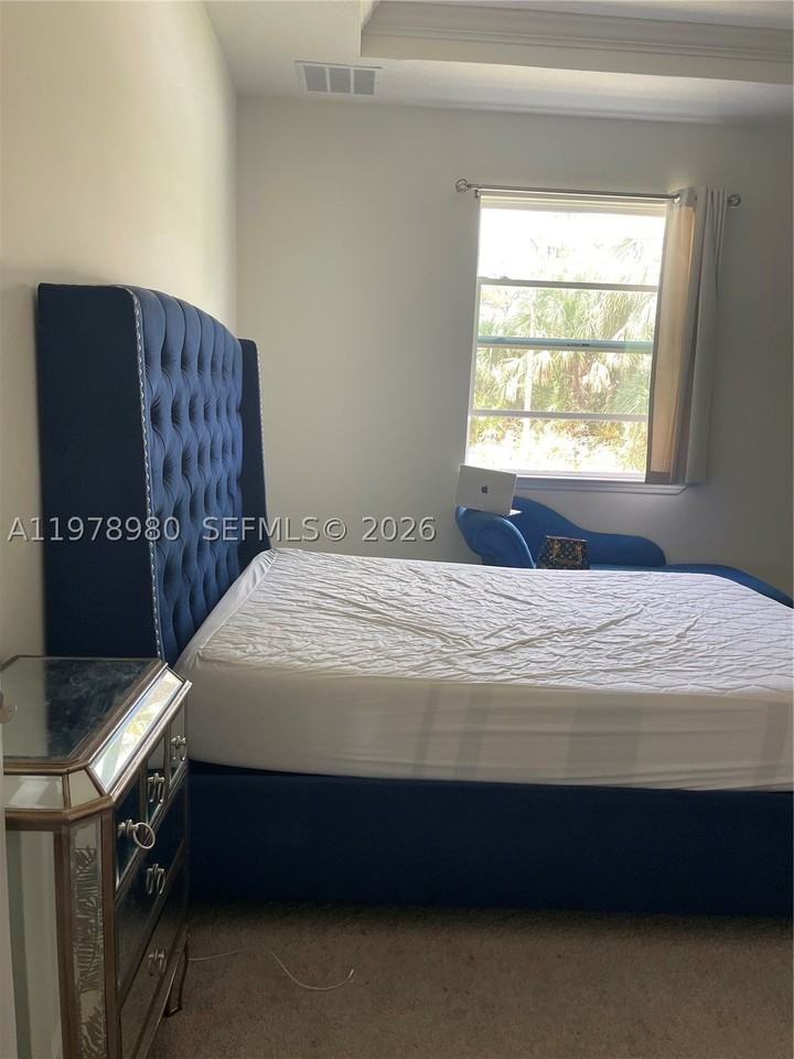 6157 Nw Gatun Dr #NA - Photo 4 of 11