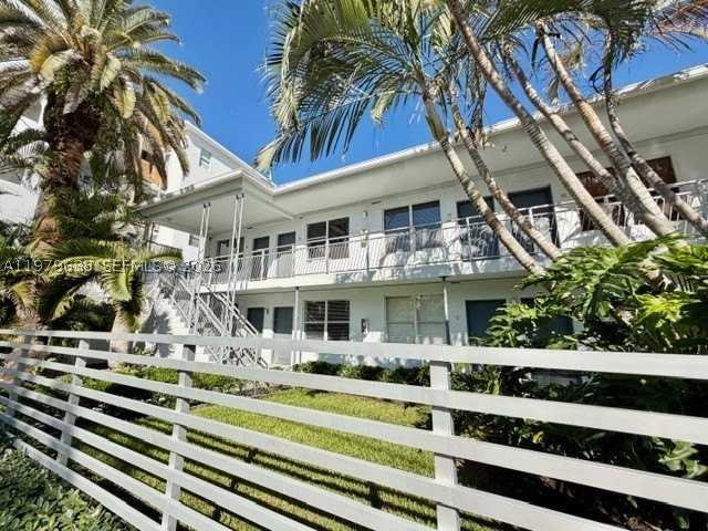 2445 Lake Pancoast Dr #7 - Photo 2 of 39