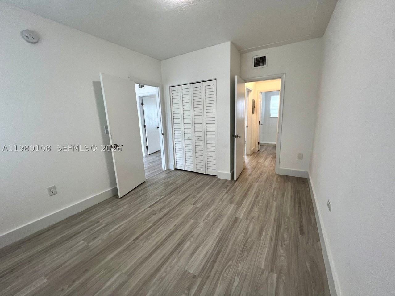 1900 Calais Dr #1904 - Photo 4 of 9