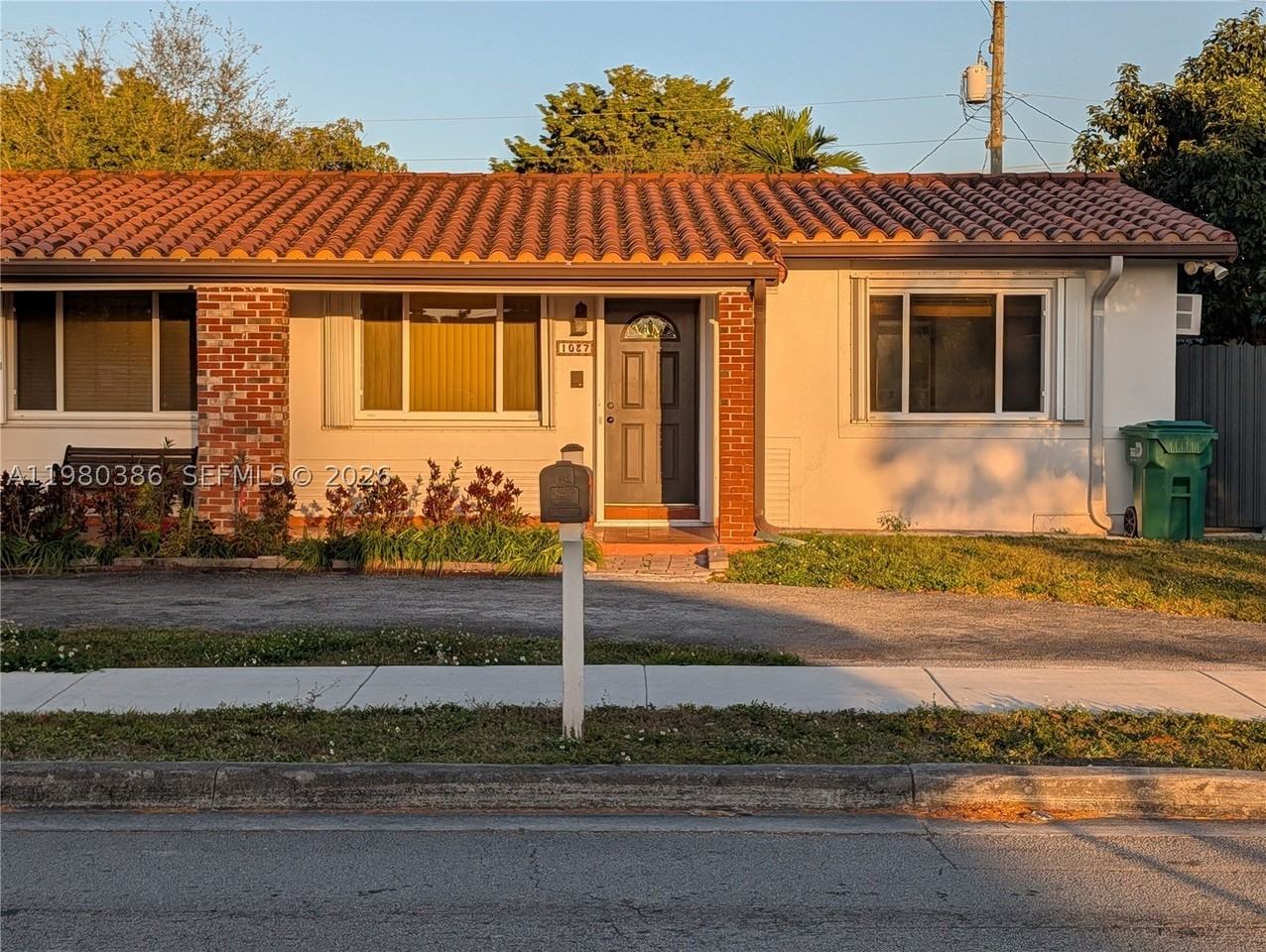 1037 Sw 76th Ave #1037