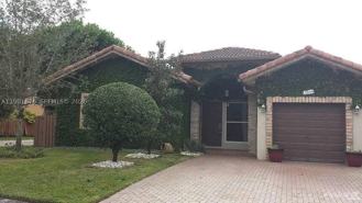 15826 Sw 138th Ter - Photo 1 of 1