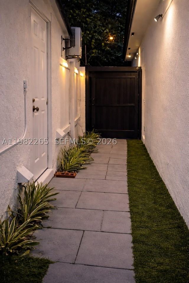 613 Nw 10th St #2 - Photo 4 of 14
