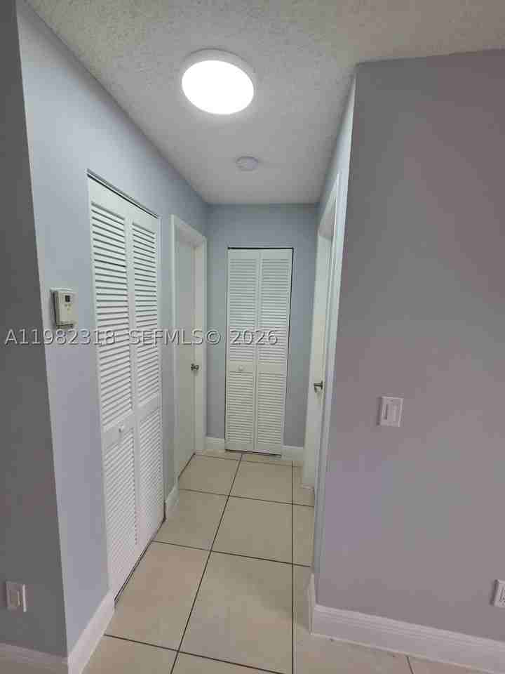 1241 Sw 46th Ave #1006 - Photo 3 of 9