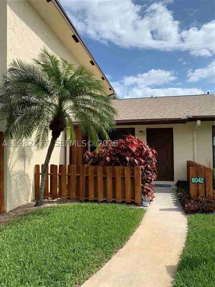 8042 Se Villa Cir #8042