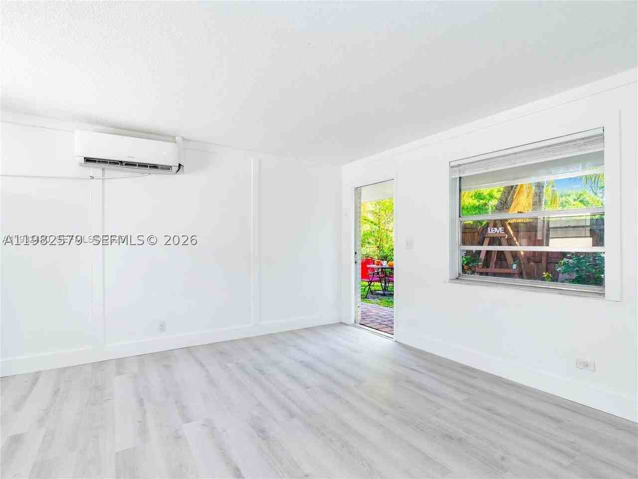 2020 Miami Rd #B - Photo 2 of 9